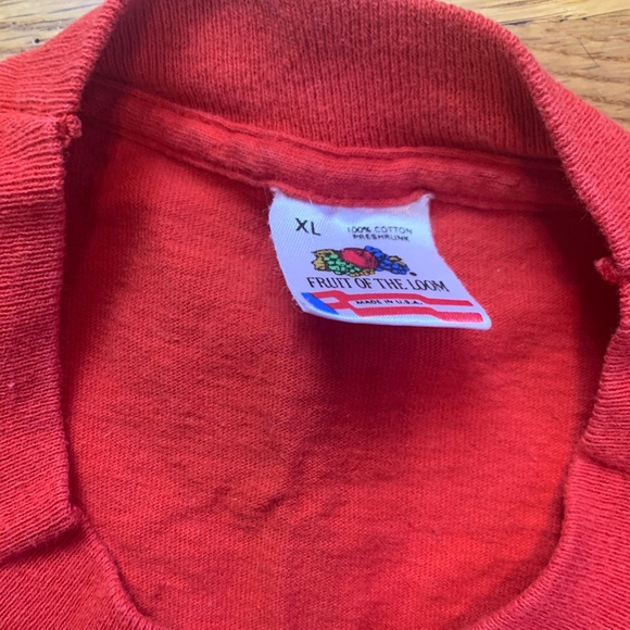 MOVING SALE- Vtg 91 Bulls Championship Shirt OFFERS/BUNDLES ACCEPTED - Picture 5 of 5